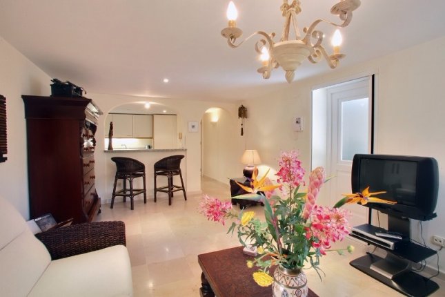 14_guest_apartment
