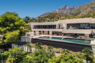 TRULY EXCEPTIONAL GRAND VILLA EL NIDO, CASCADA DE CAMOJAN, MARBELLA GOLDEN MILE