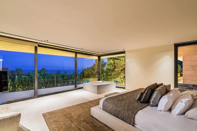 TRULY EXCEPTIONAL GRAND VILLA EL NIDO, CASCADA DE CAMOJAN, MARBELLA GOLDEN MILE