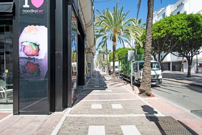 Commercial property in Puerto Banus