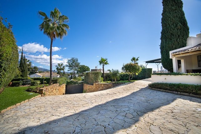 Beautiful Villa, Nueva Andalucia Marbella 