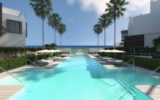 New Luxury Townhouses in Estepona