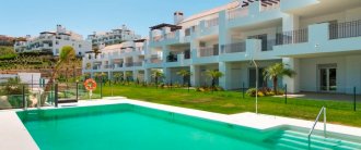 New luxury apartments in Elviria, Marbella East