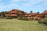 Новые апартаменты на первой линии пляжа в Los Monteros