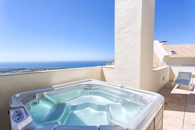 1c383cd30b (6)