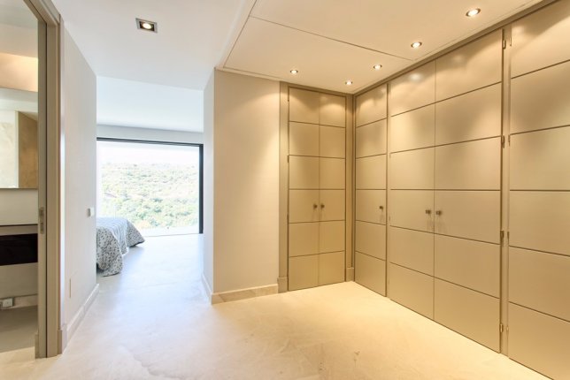 17_dressing_area