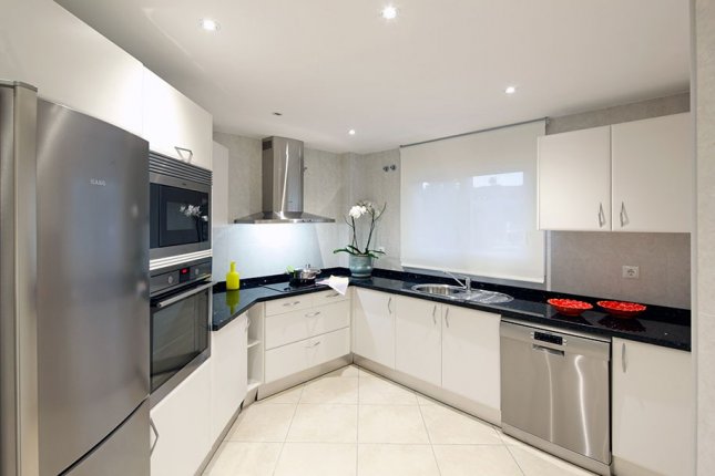 Luxury apartments in Puerto  Banus