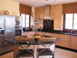 fully_fitted_kitchen