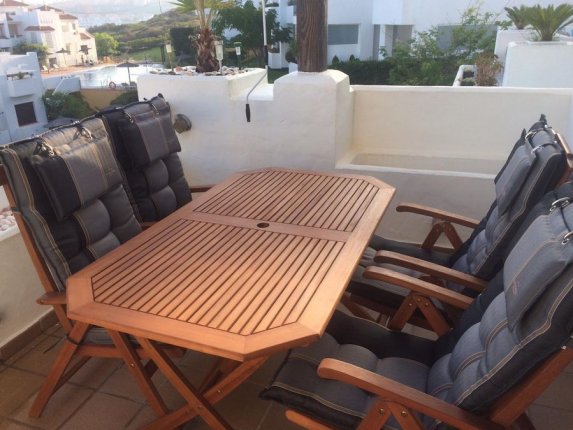 Beachside Apartment with sea view in Spain (12)