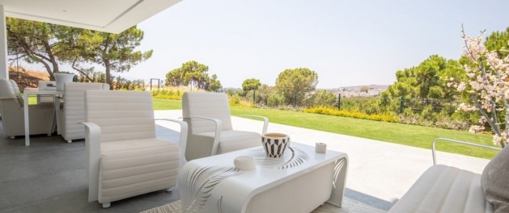 Эксклюзивные апартаменты в La Quinta Golf, Бенахавис 