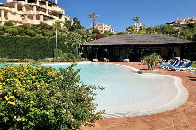 Penthouse with panoramic sea view, Benahavis_21