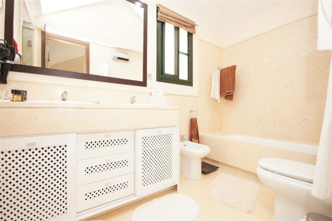 Penthouse with panoramic sea view, Benahavis_6