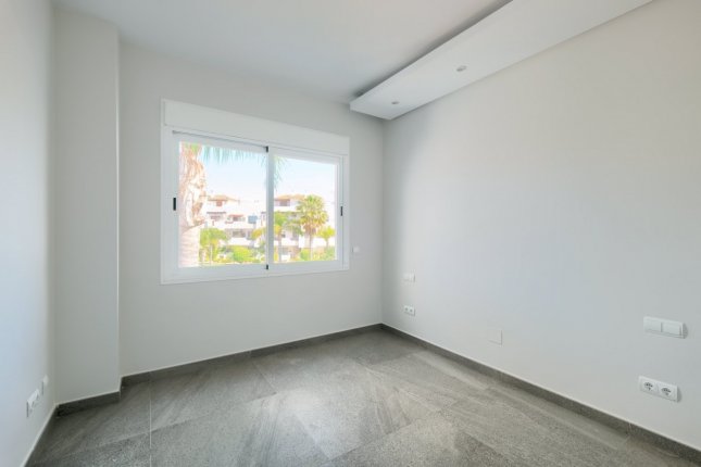 2-комнатная квартира в New Golden Mile