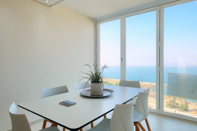 3 bedroom apartment with breathtaking views of the Mediterranean Sea