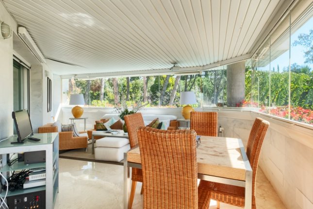 luxury apartment in Jardines del Mediterraneo