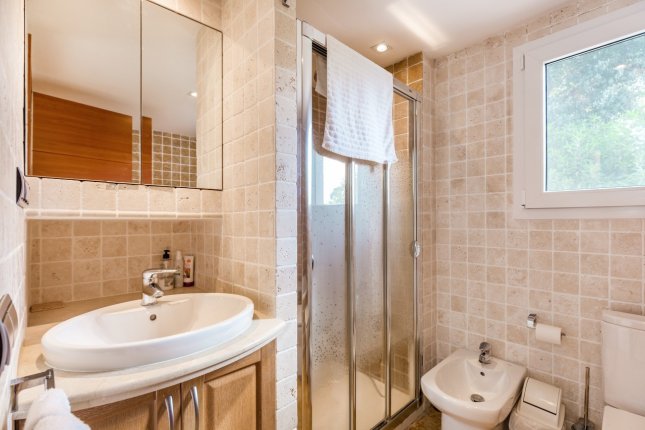 Fully Renovated Quality Villa in El Rosario