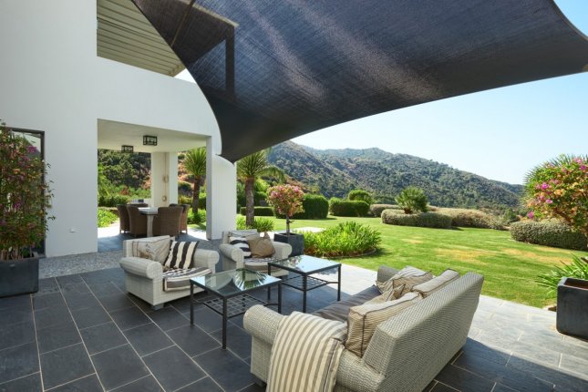Spacious villa in Monte Mayor Country Club, Benahavis