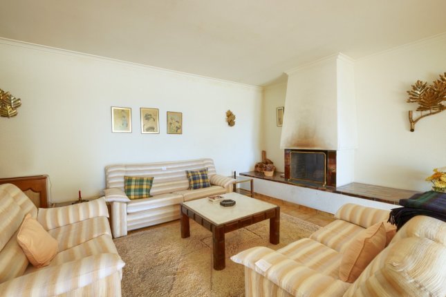 Modern villas close to all amenities