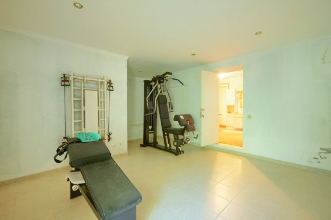 Modern villas close to all amenities