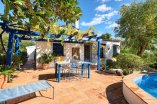 Country estate with private pool located at the foot of the mountain