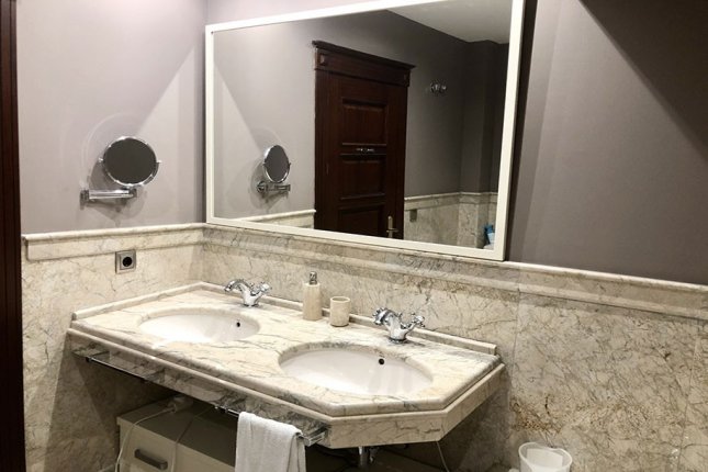 Luxury Beachfront Apartment, Marbella
