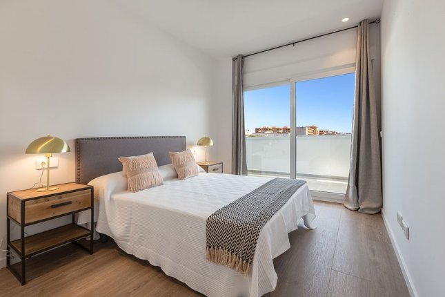 New Apartment Complex, Estepona Center