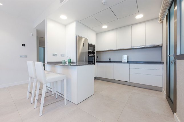 New Apartment Complex, Estepona