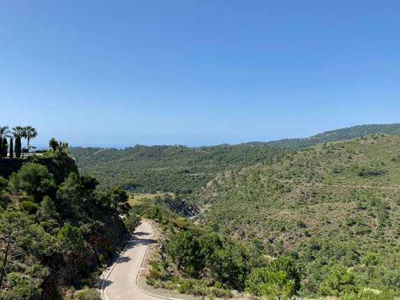 Plot with stunning panoramic views in Monte Mayor